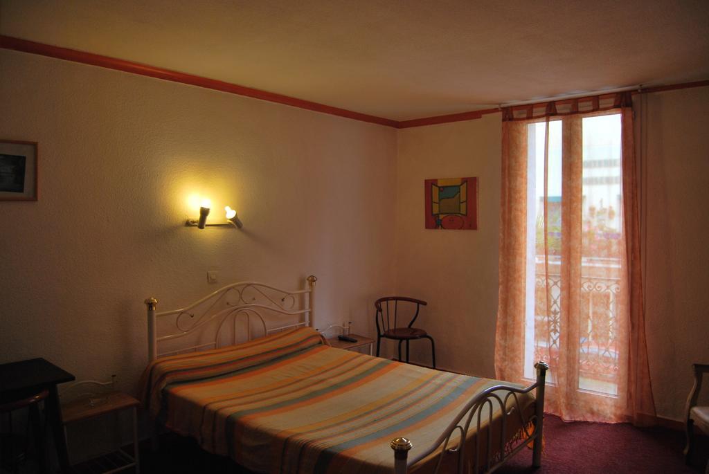 Hotel Le Revelois Restaurant Béziers Zimmer foto