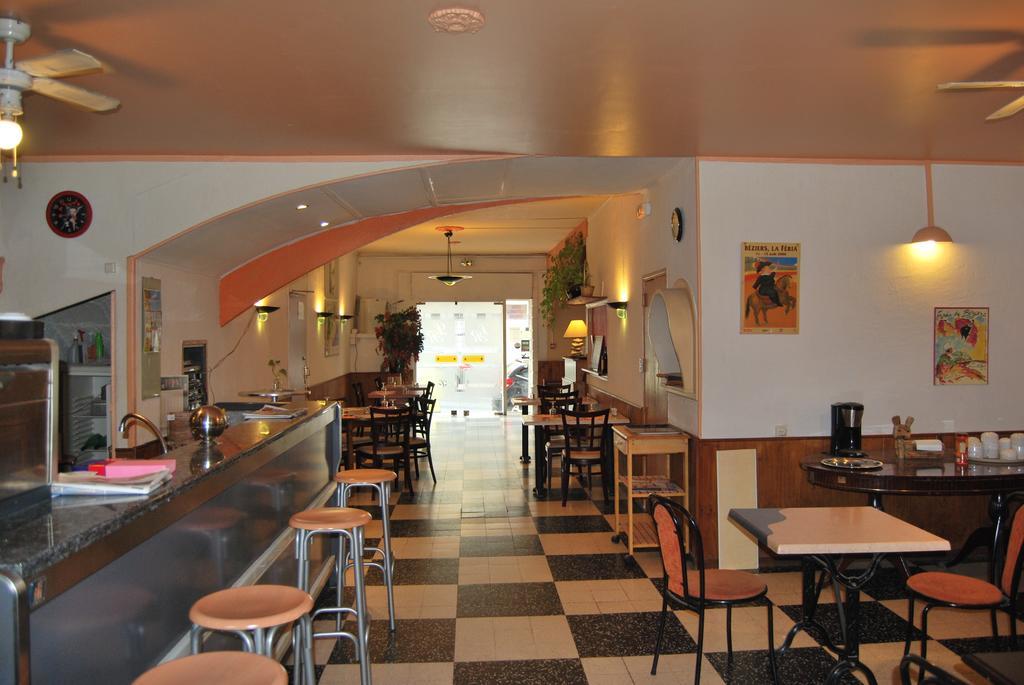 Hotel Le Revelois Restaurant Béziers Exterior foto